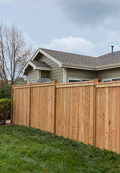 Cedar Privacy Fence - Sonrise NoCo